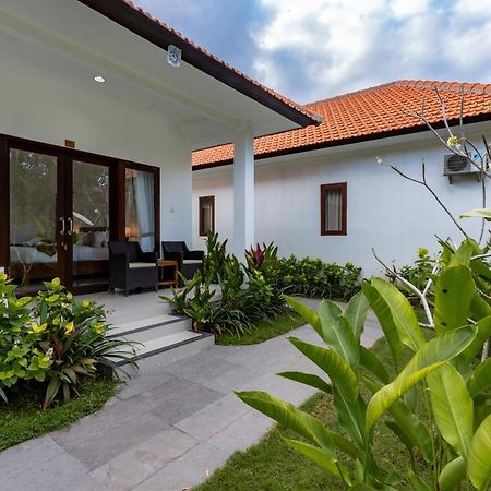 Nusa Indah Onai Hotel Lembongan Extérieur photo