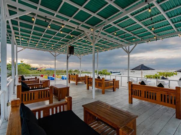 Nusa Indah Onai Hotel Lembongan Extérieur photo
