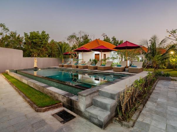 Nusa Indah Onai Hotel Lembongan Extérieur photo